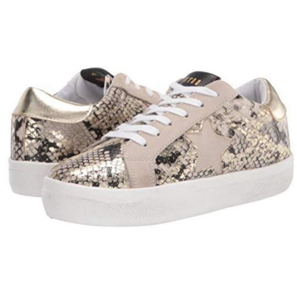 Steve Madden Shoes - Steve Madden Starling Star Snake Print Shoes Low Top Lace Up Tan Gold Sneakers